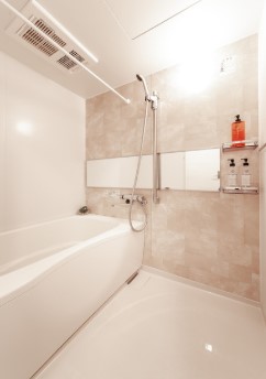 バス・シャワールーム　バス