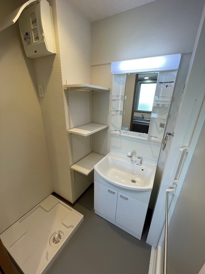 洗面設備　※別部屋の写真です
