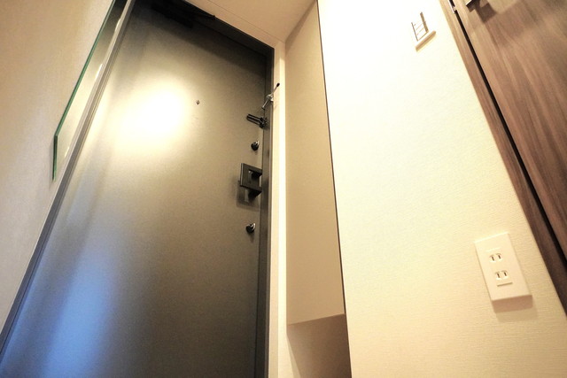 玄関　※写真は同タイプ住戸です。