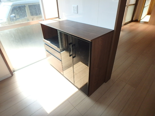 その他設備　背面カウンター