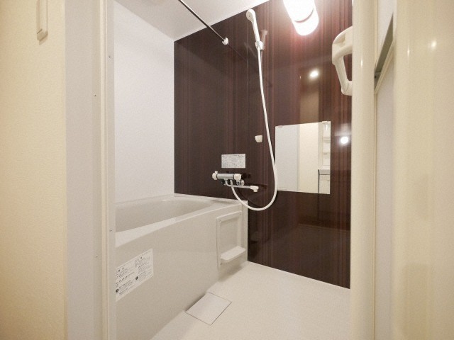 バス・シャワールーム　バスルームです☆