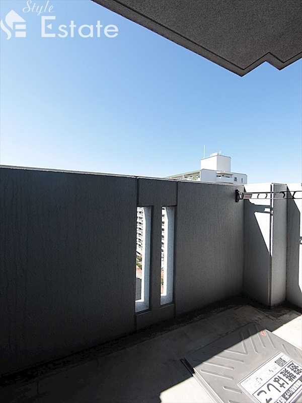 バルコニー　バルコニー