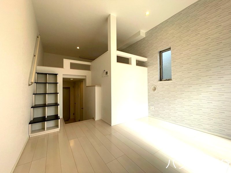 居室・リビング　画像は別号室タイプの為、現状を優先致します。