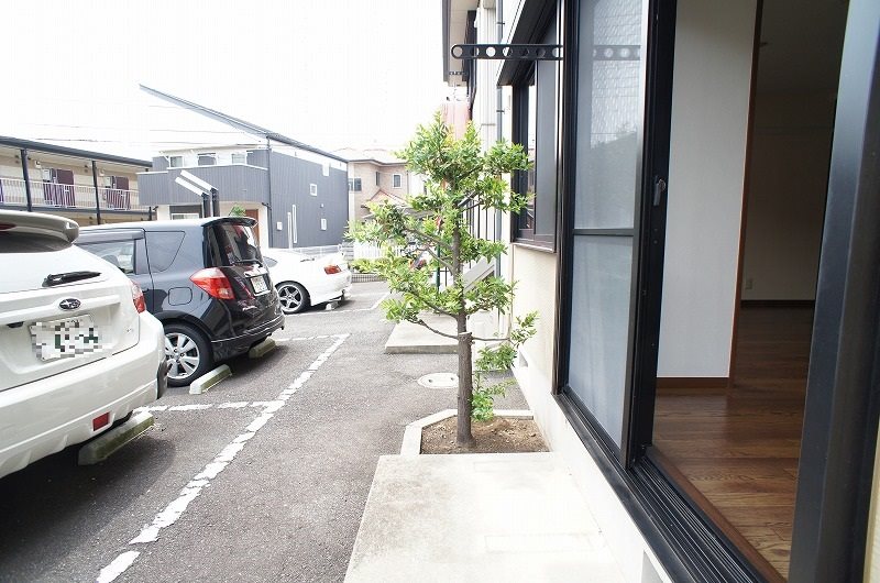 バルコニー　仕切りが無い分開放的です☆