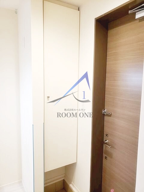 玄関　玄関です。