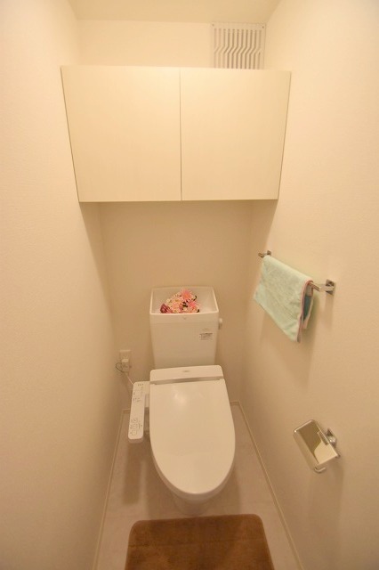 トイレ　ウォシュレット完備