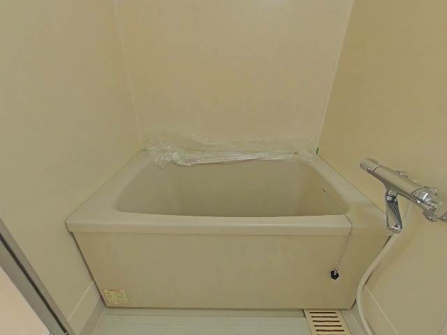 バス・シャワールーム　お風呂です