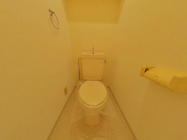 トイレ　落ち着いたトイレです