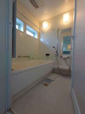 バス・シャワールーム　杉並区南荻窪１丁目戸建て