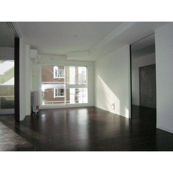 居室・リビング　※別号室参考画像