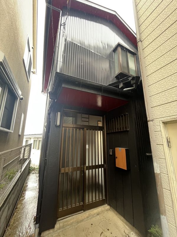 建物外観　東横線利用の賃貸戸建てです