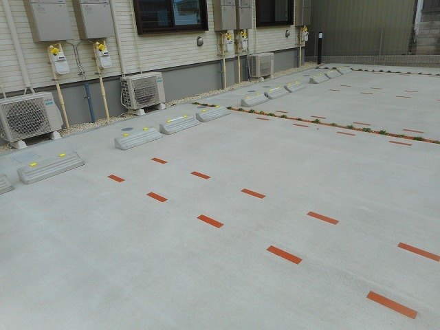 駐車場　空き状況はお問い合わせください