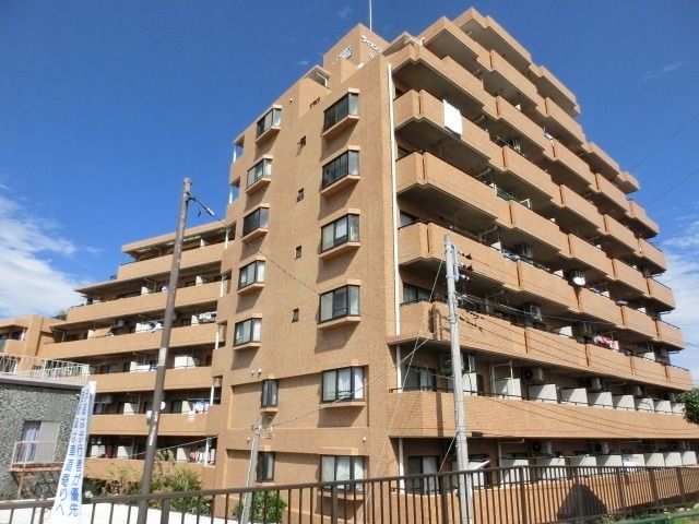 建物外観　オートロック対応の分譲賃貸マンション