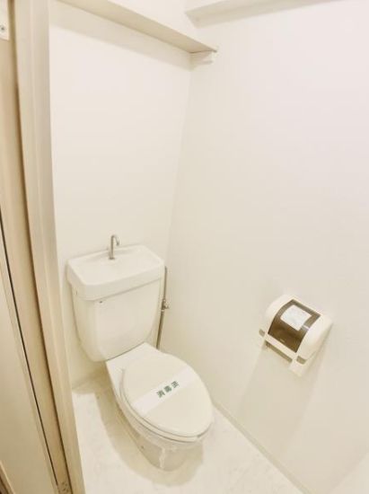 トイレ　シンプルで使いやすいトイレです