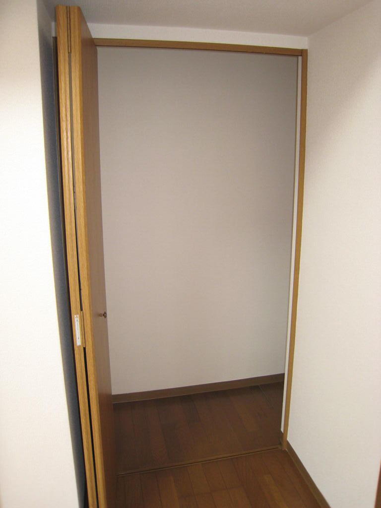 収納　収納スペースたっぷりのクローゼット