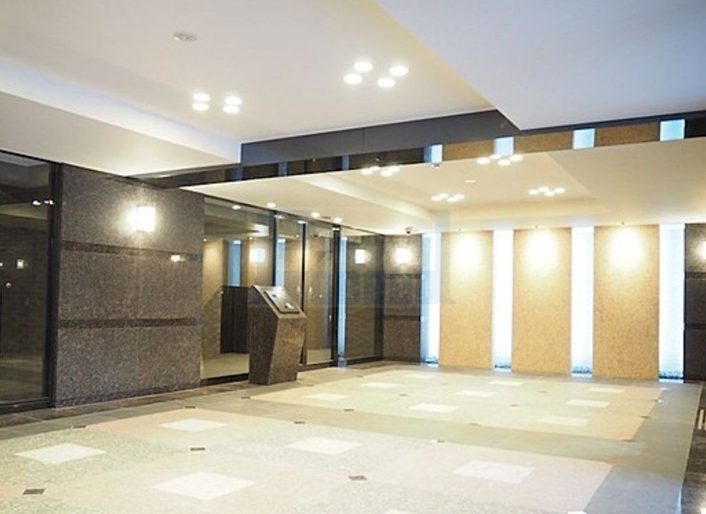 エントランス　きれいなエントランス！