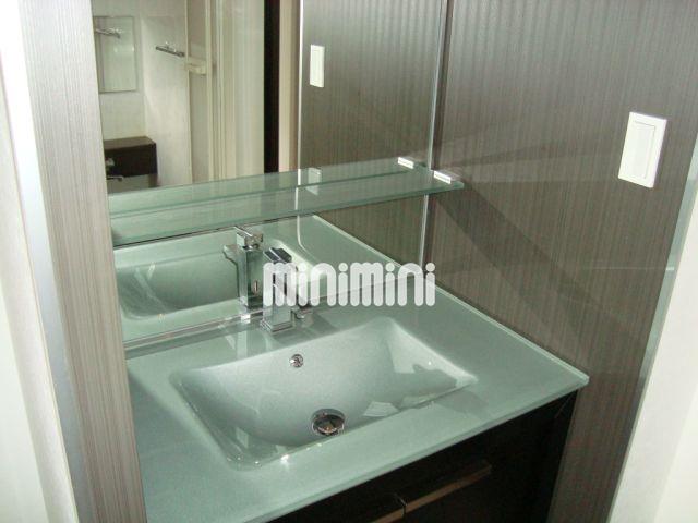 洗面設備　洗面台です。