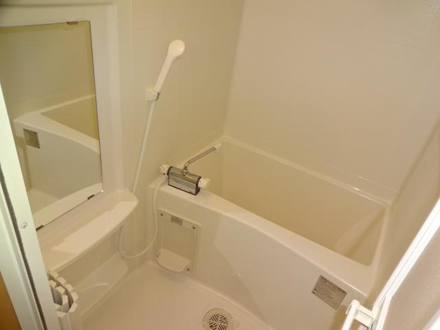 バス・シャワールーム　ユニットバス（イメージ）