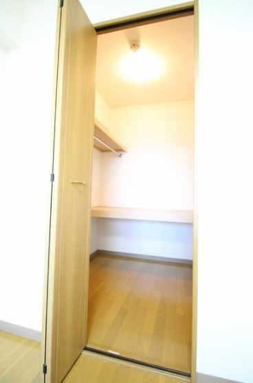 収納　※別部屋参考画像です