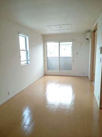 居室・リビング　ゆったりとした居間です