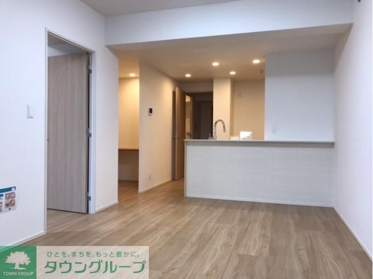 居室・リビング　※別号室参考写真