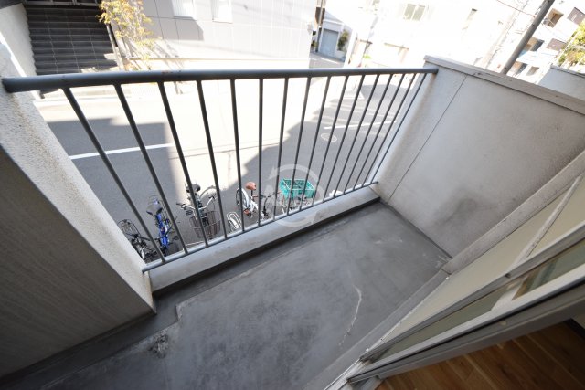 バルコニー　ジェイ・プライド上本町　バルコニー