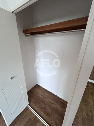 収納　ノルデンハイム新大阪II　クローゼット