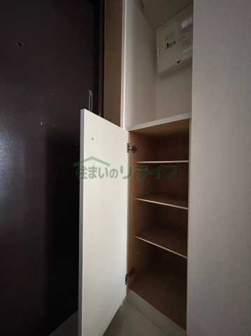 収納　フリービング新宿