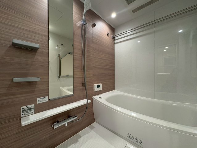 バス・シャワールーム　浴室