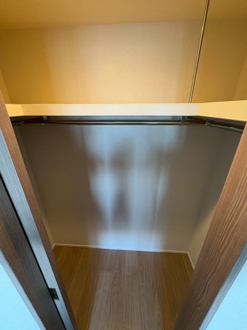 収納　ウォークインクローゼット