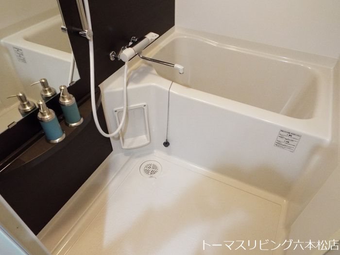 バス・シャワールーム　※別号室の参考写真になります。