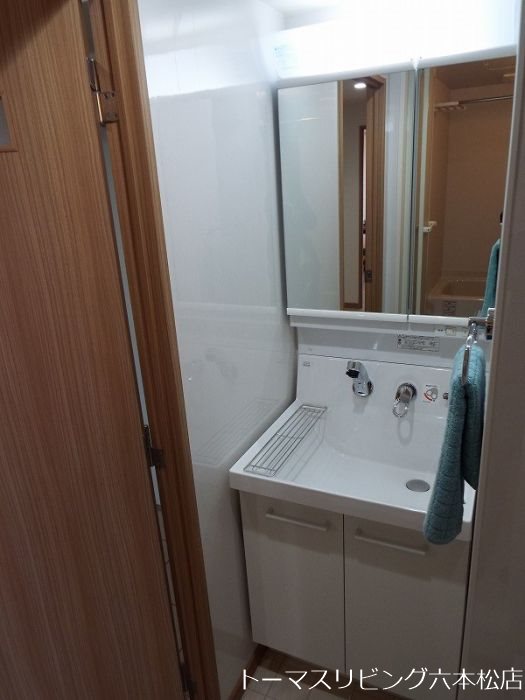 洗面設備　※別号室の参考写真になります。