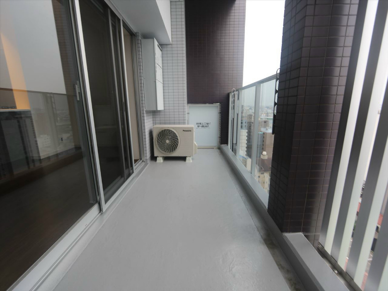 バルコニー　南面バルコニー