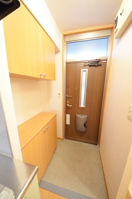 玄関　★玄関周りも窮屈になりません★