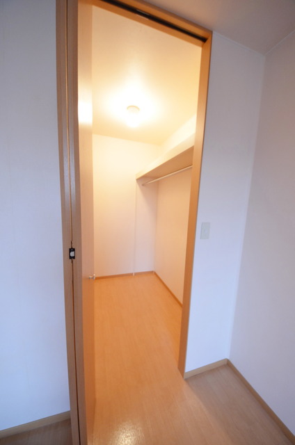 収納　★奥行きがあり、使いやすい収納です★