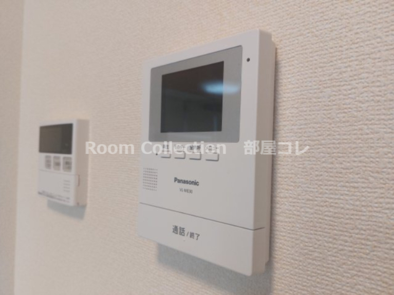 セキュリティ　※同物件他部屋写真　反転場合有　現状優先