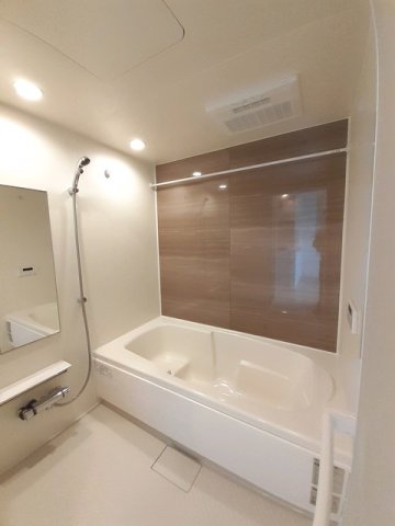 バス・シャワールーム　きれいなお風呂です