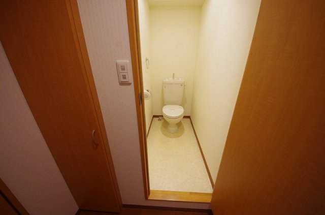 トイレ　シンプルで使いやすいトイレです
