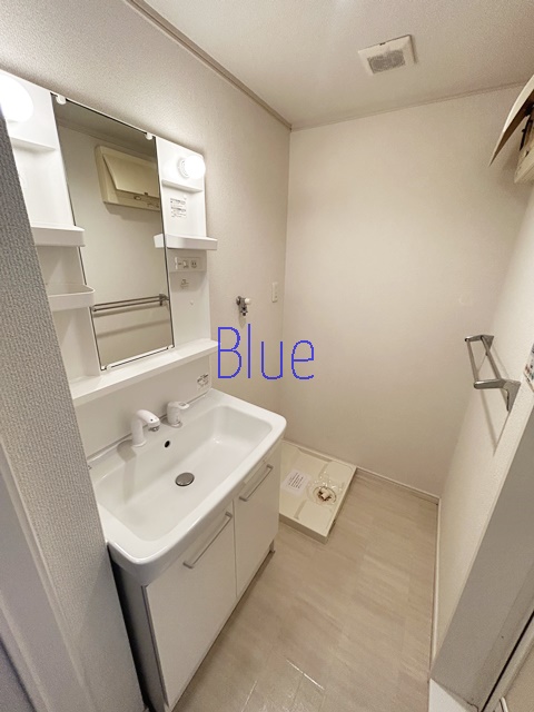 洗面設備　同仕様