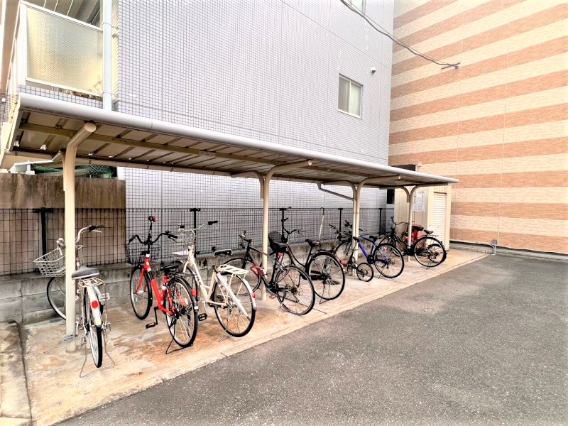 その他　駐輪スペースです。