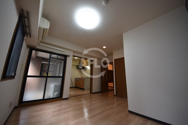 居室・リビング　プレステージ靭公園　洋室