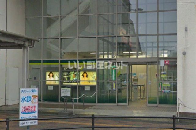 銀行　三井住友銀行貝塚支店（銀行）まで1085m