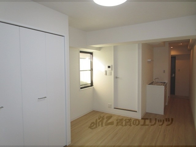 居室・リビング　洋室