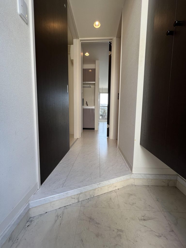 玄関　別部屋参考画像