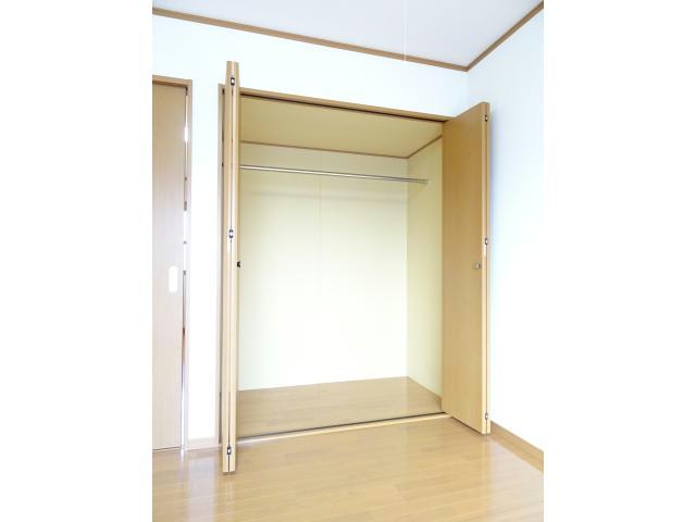 収納　クローゼット