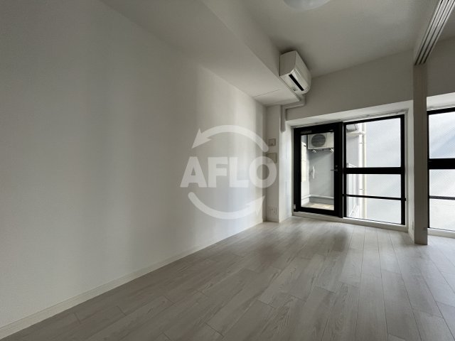 居室・リビング　コンフォリア・リヴ新大阪WEST　リビング