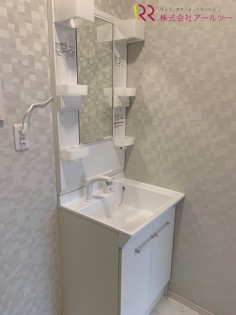 洗面設備　独立洗面台