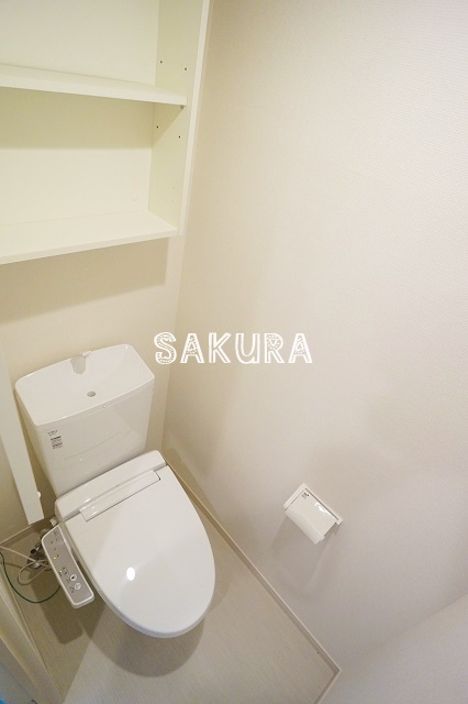 トイレ　嬉しい温水洗浄便座♪