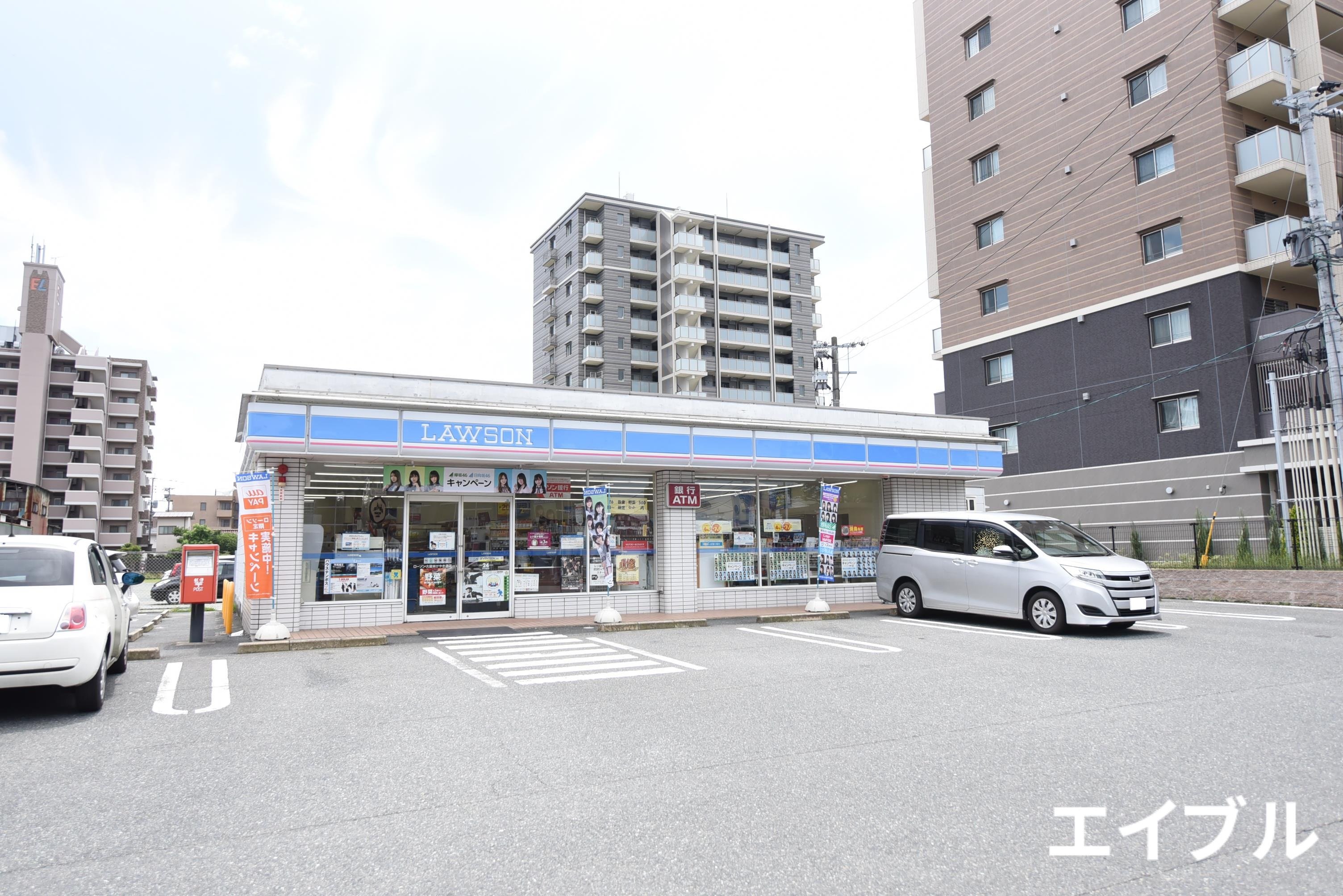 コンビニ　ローソン久留米けやき通店（コンビニ）まで325m