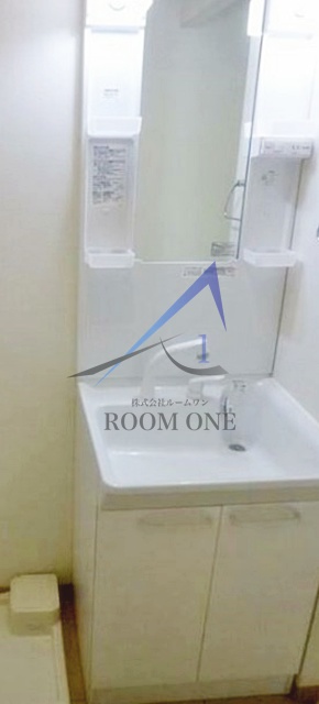 洗面設備　洗面台です。